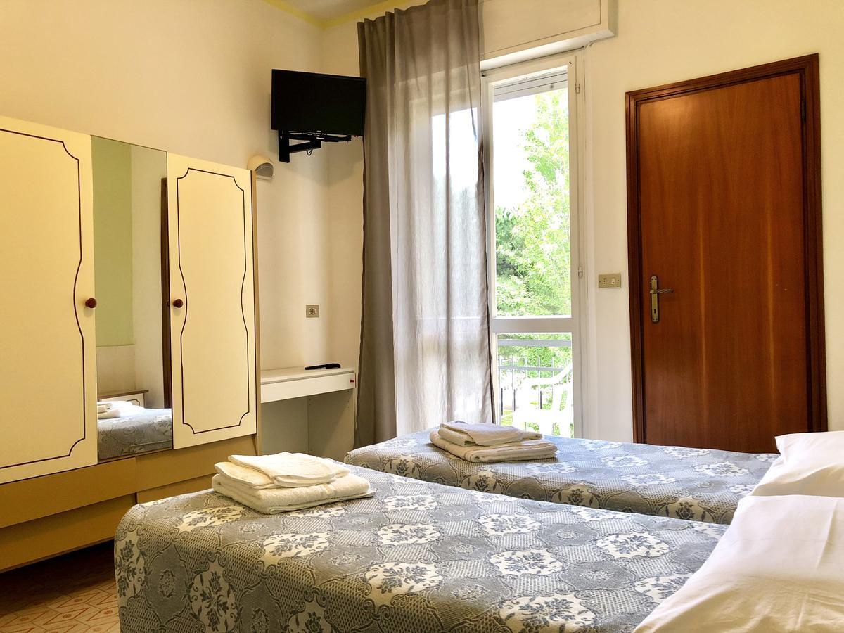 Be Hotel Rimini Exterior photo